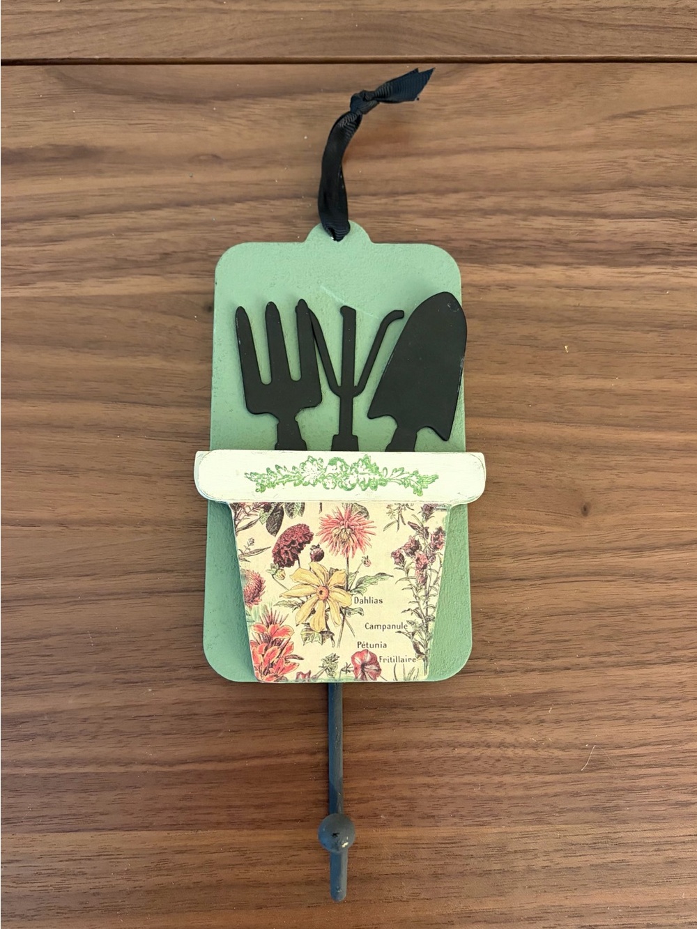 Handmade Decorative Green Garden Tool Wall Hook